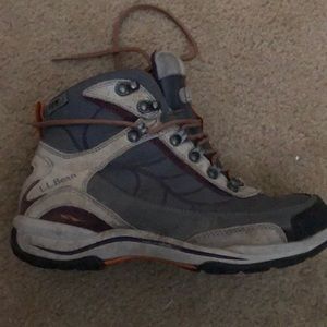 LL bean women’s hiking boots